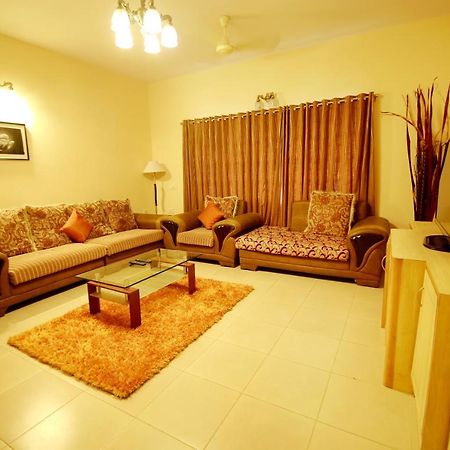 Falcon Suites Residency Road Bangalore Luaran gambar