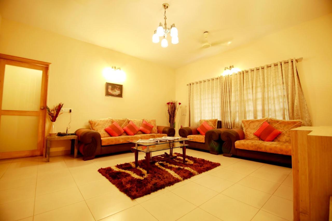 Falcon Suites Residency Road Bangalore Luaran gambar