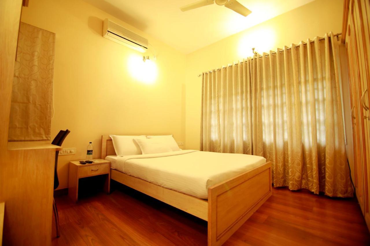 Falcon Suites Residency Road Bangalore Luaran gambar